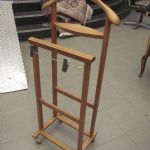 708 5313 VALET STAND